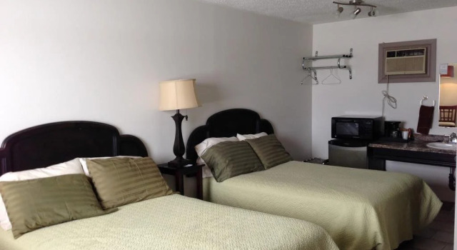 Chaparral Inn, Prenota Hotel Hotel a Saskatchewan con parcheggio, Parcheggio