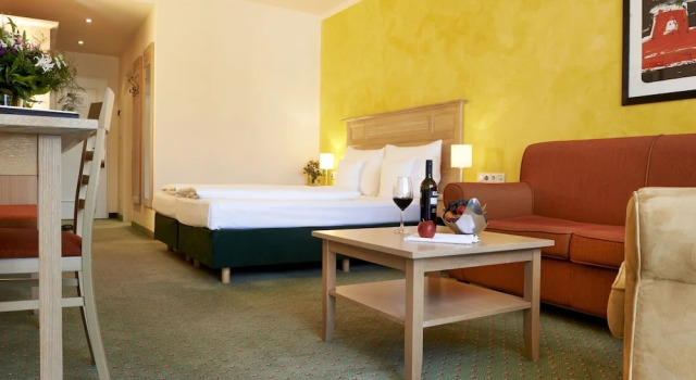Двухместный номер Comfort с балконом Das Hotel Eden - Das Aktiv- & Wohlfühlhotel in Tirol auf 1200m Höhe