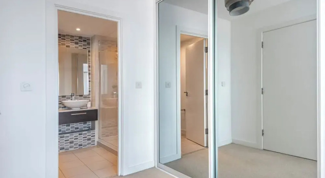 Brand new modern flat in Bermondsey