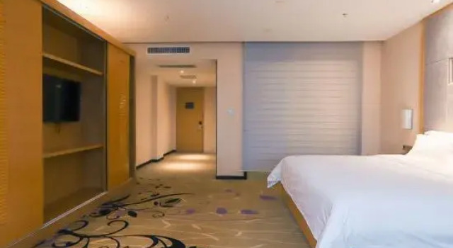 LiveCool-Hotel (WanDaGuangChangShunHaiDiTieZhanDian), Varaa Hotelli Yunyan Guiyang