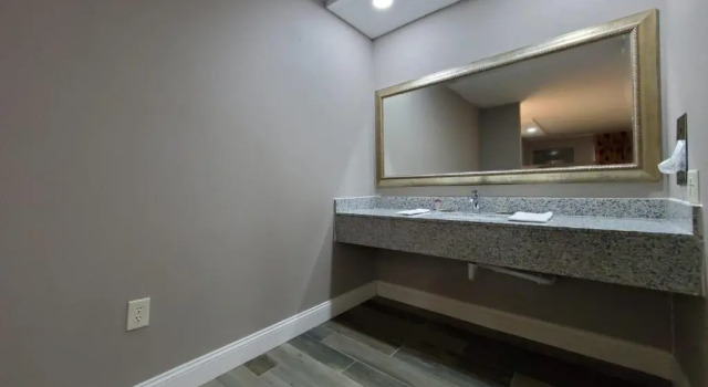 Scottish Inns & Suites, 预订 酒店 斯普林代尔 Northwest Arkansas