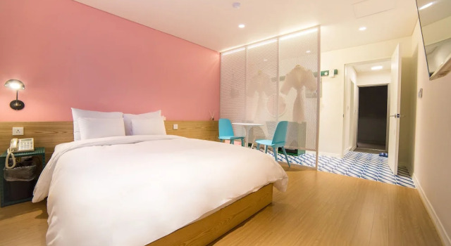 Номер Deluxe Hotel Yeogiuhtte Gangneung Gyeongpo