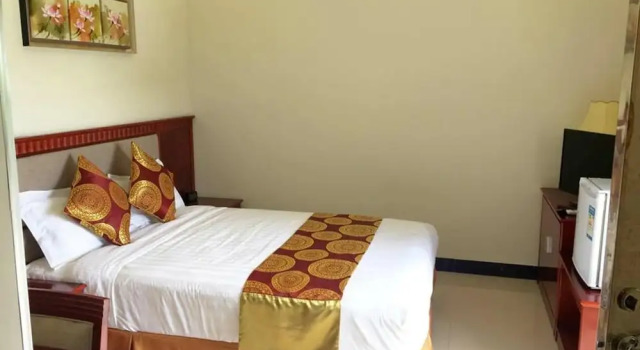 Habitación doble Estándar con balcón Meida Hotel