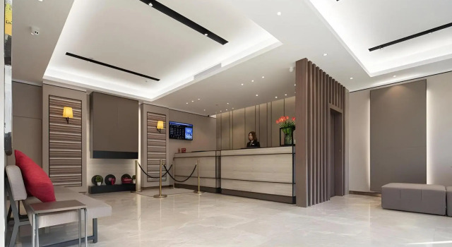 Homeinn Plus Hotel (Guilin Railway Station Xiangbishan Park)