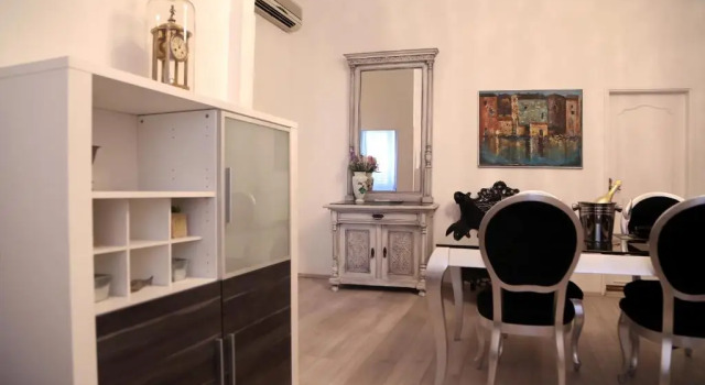 Apartment Papalić Palace, Prenota Appartamento Splitska 