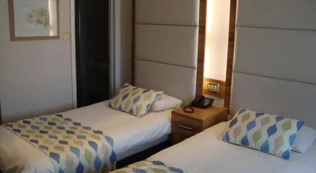 Двухместный номер Standard Royal Eagle Hotel