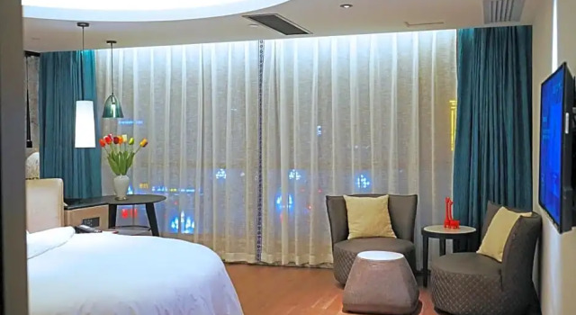 Двухместный номер Standard Paco Hotel Shenzhen Guangming New Area Branch