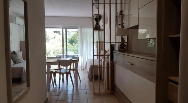 Appartement Saint-Raphaël, 1 pièce, 3 personnes - FR-1-466A-23, Забронировать Апартаменты/квартира Сен-Рафаэль Mimosa Road