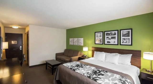Двухместный люкс для гостей с ограниченными возможностями Sleep Inn & Suites Haysville - Wichita South