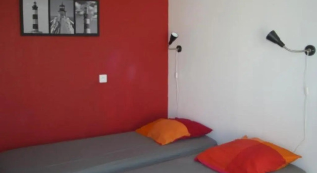 Maison Dolus-d'Oléron, 2 pièces, 2 personnes - FR-1-246A-350, Rezerwuj Hotel Hotele w Charente-Maritime z basenem, Basen