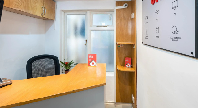 OYO Bakers Hotel London Victoria