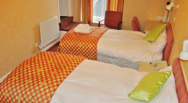 Fourcroft Hotel