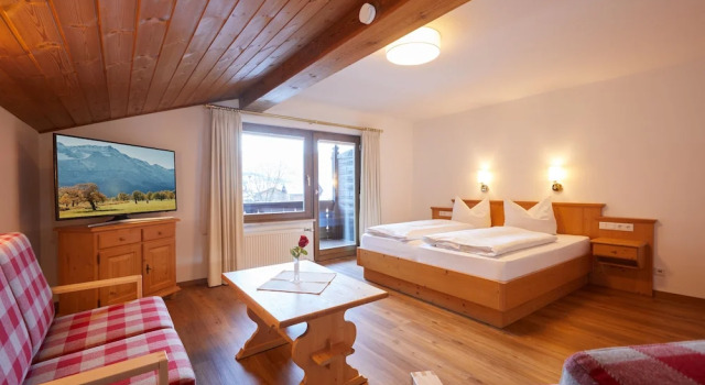 Номер Superior Hotel Garni Zugspitz