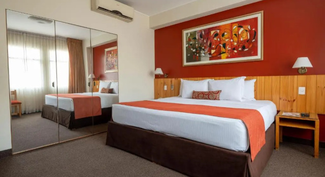 Номер Executive Qorianka Hotel