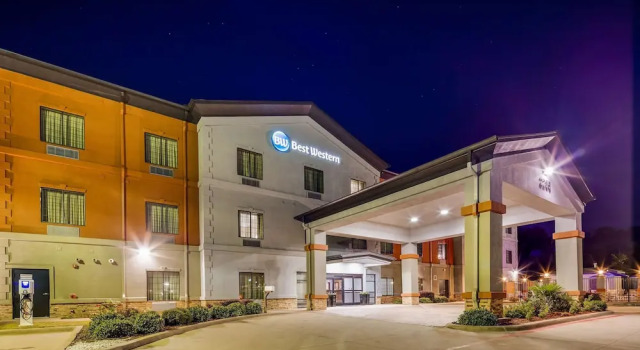 Comfort Inn & Suites, Book Hotel Hoteller i Carthage med pool, Swimmingpool