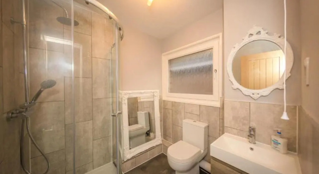 Granville Heights: 3-bed family home, Забронировать Отель Отели Исторического графства Суссекса с парковкой, Парковка