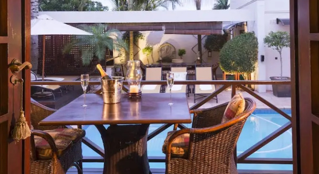 Люкс Executive Five Burnham Guest House