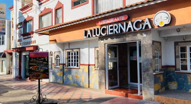 Hotel San Fernando, Rezervați Hotel Hoteluri în El Bajio cu parcare, Parcare