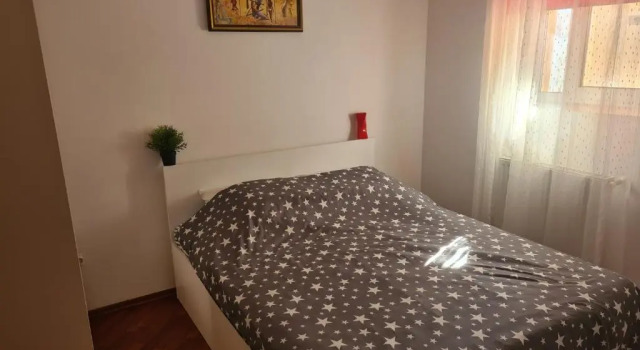 Luxury Mall Apartment 9, Rezerwuj Apartament Hotele w Carpathians - Romania z parkingiem, Parking