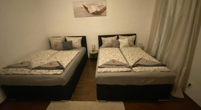 Appartamento Rover Apartment