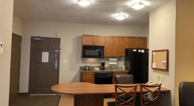 Люкс Candlewood Suites Jonesboro by IHG