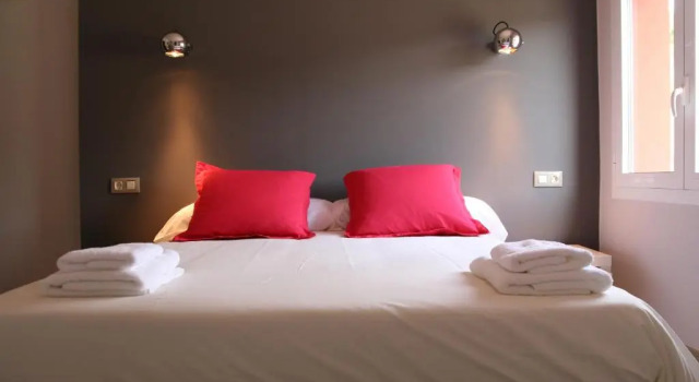 Hostal Totsompops, Prenota Hotel Colera Alt Empordà