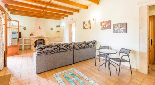 SA Cunia, Book Hotel Hoteller i Campos med parkering, Parkering