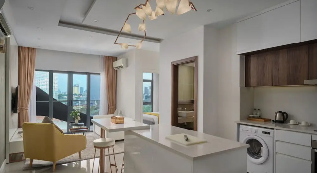 Номер Deluxe c 1 комнатой The Peninsula Phnom Penh