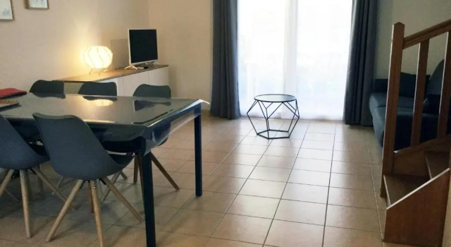 pleasant gîte, with collective heated swimming pool, in the heart of the alpilles in mouriès, 4/6 people, Забронировать Отель Мурьес Альпий