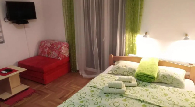 Студия Apartman Radmanovac 2