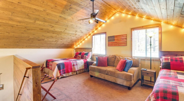 Mtn-view Hilltop Hideaway w/ Deck in Show Low, Réserver Maison de vacances Cottages à Show Low, Cottage