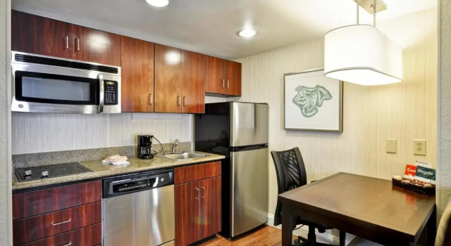 Номер Standard Homewood Suites by Hilton Augusta