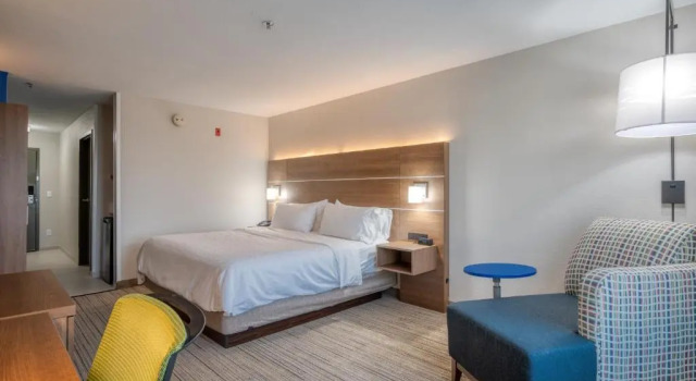 Люкс Holiday Inn Express Hotel & Suites Greenville by IHG