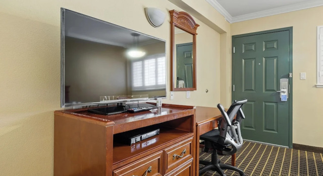 Номер Standard Alexis Park San Francisco