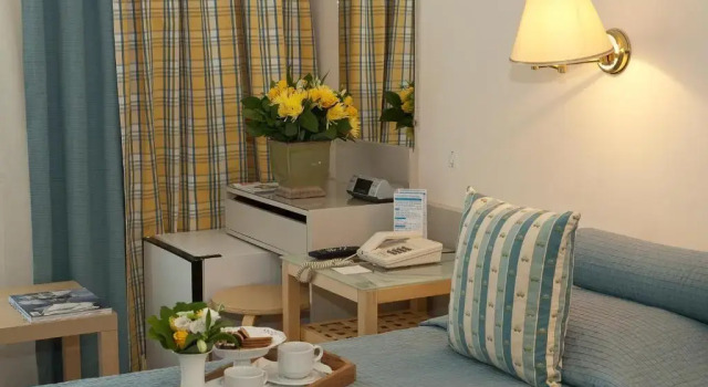 Номер Family The Park Hotel Piraeus