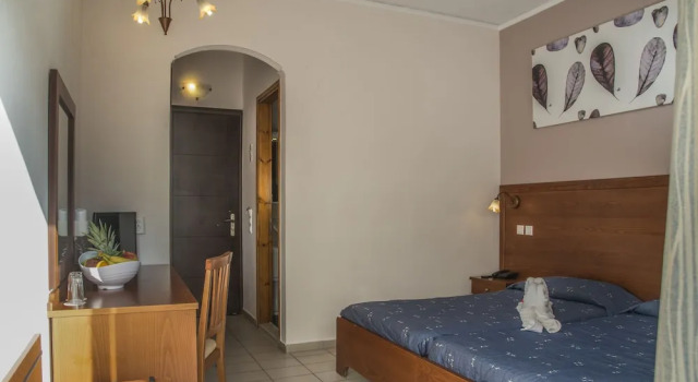 Двухместный номер Standard с балконом AGRELLI Hotel & Suites