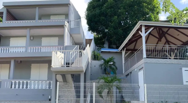 Sainte Anne, Très joli T2 refait à neuf