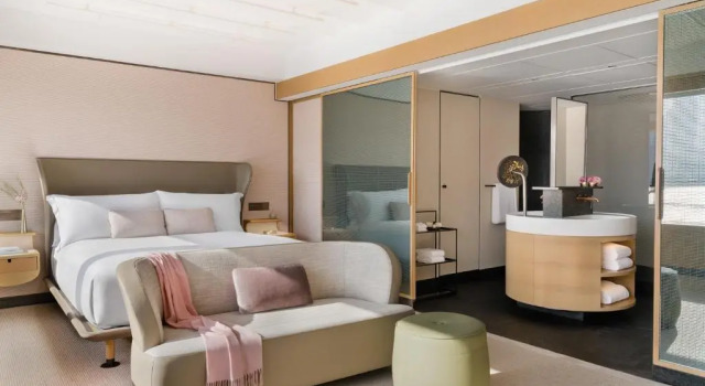Двухместный номер Premium с видом на гавань Regent Hong Kong