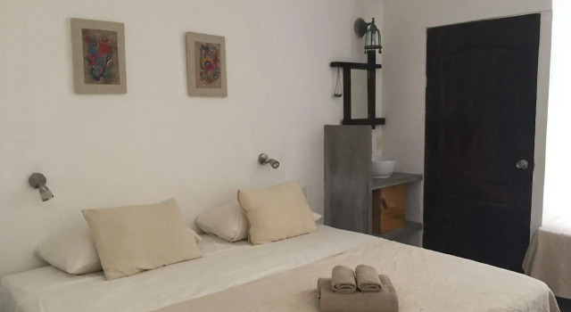 Hotel & Hostel El Punto, Book Hostel Hostels in Tulum, Hostel
