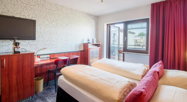 Двухместный номер Classic с балконом Best Western Hotel Würzburg-Süd
