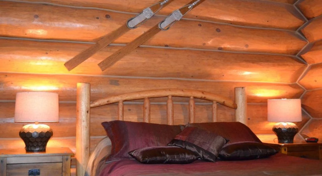 Yoho Chalets, Buchen Sie Chalet Golden British Columbia