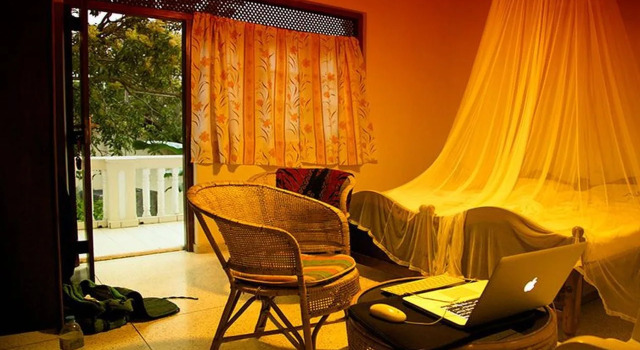 Mallika Guest House, Забронировать Гостевой дом Гостевые дома Хиккадува, рядом с Пляж Хиккадувы, Гостевой дом