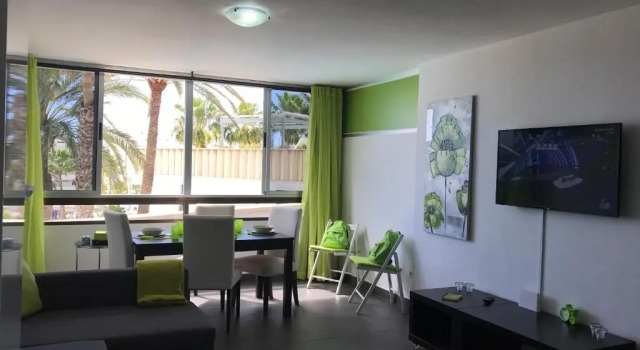 Апартаменты с видом на море Apartamentos Karma