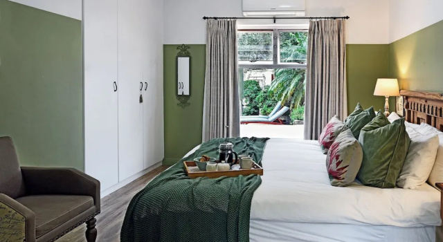 Апартаменты Luxury Petit Plaisir Cottage