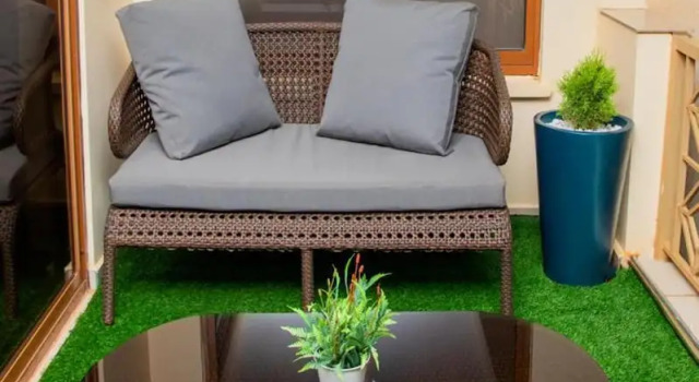 Апартаменты с балконом Luxury Cozy Kampala Apartment With 2 Bedrooms
