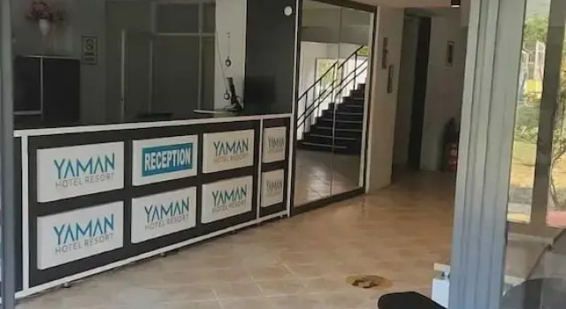 Yaman Beach Hotel, Varaa Hotelli Hotellit Marmara-alue pysäköinnillä, Pysäköinti
