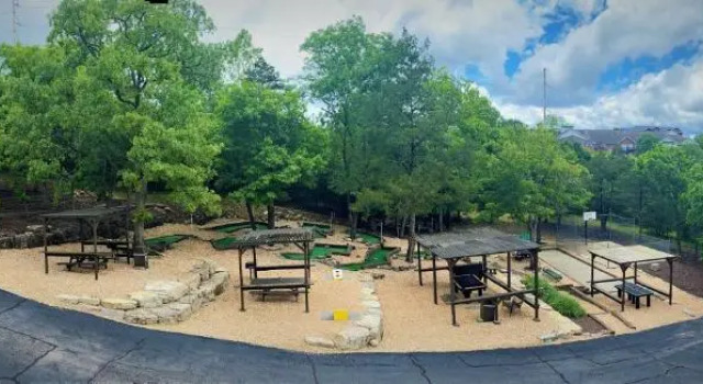 The Park at Foxborough, Забронировать Отель Отели Table Rock Lake с парковкой, Парковка