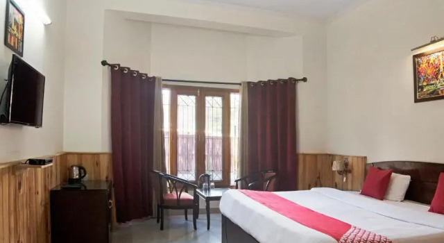 OYO Rooms Bhimtal By Pass Nainital, Varaa Hotelli Hotellit Uttarakhand pysäköinnillä, Pysäköinti