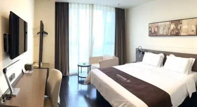 Люкс Jinjiang Inn Select Nanjing Getang Subwa Station Meilijian Square