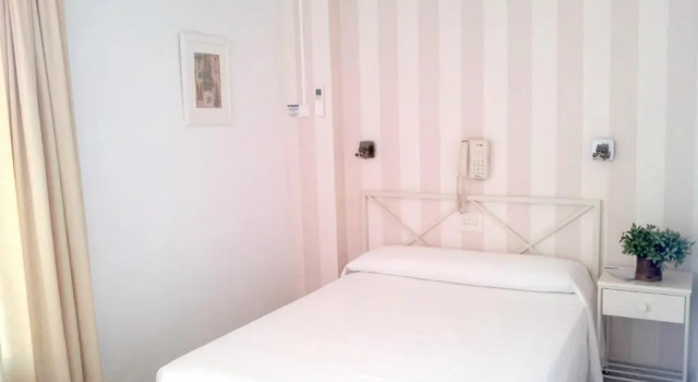 Одноместный номер Standard Hotel Tramontana